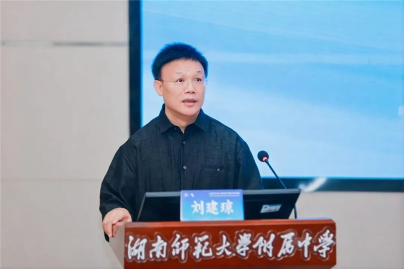 1761033518892381.jpeg 640.jpg